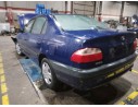 TOYOTA AVENSIS BERLINA (T 22)