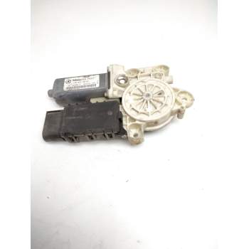 MOTOR ELEVALUNAS TRASERO IZQUIERDO 1688203342 