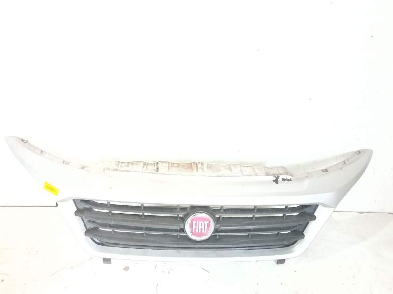 Recambio de rejilla delantera para fiat ducato furgoneta (250_) 180 multijet 2,3 d referencia OEM IAM 1314846070  