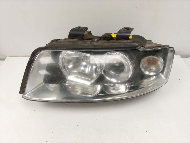 Recambio de faro izquierdo para audi a4 b6 (8e2) 1.9 tdi referencia OEM IAM AD102A80L  