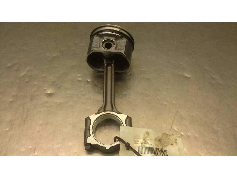 Recambio de piston para nissan juke (f15) 1.6 16v referencia OEM IAM   