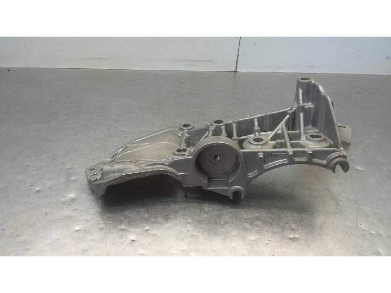 Recambio de soporte alternador para nissan qashqai (j10) 1.5 dci turbodiesel cat referencia OEM IAM   