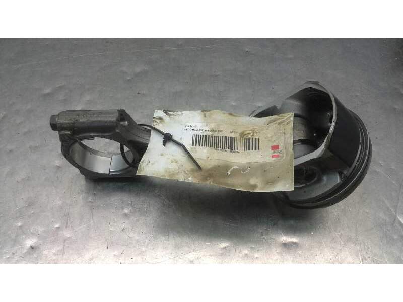 Recambio de piston para nissan juke (f15) 1.6 16v referencia OEM IAM   