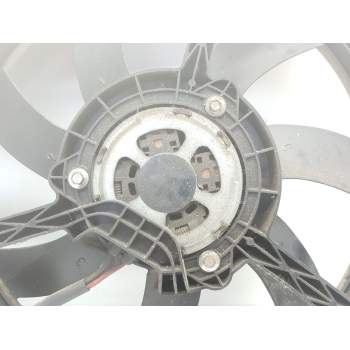 Recambio de electroventilador para opel insignia a (g09) 2.0 cdti (68) referencia OEM IAM 13223018  