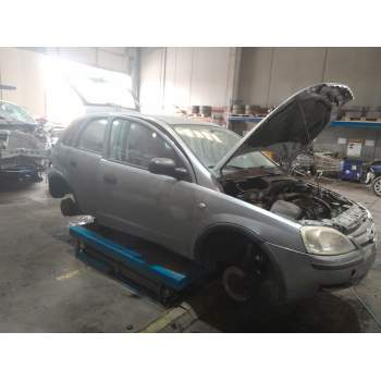 opel corsa c (x01) del año 2003
