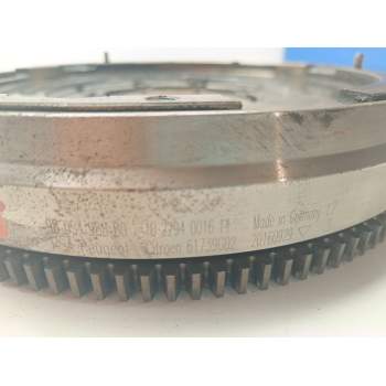 Recambio de volante motor para peugeot 308 1.6 16v hdi referencia OEM IAM 61739G02 9805498880  