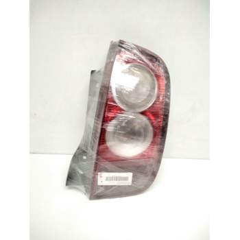 Recambio de piloto trasero derecho para nissan micra (k12e) acenta referencia OEM IAM 26550AX720  