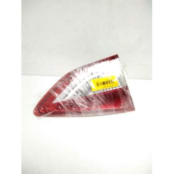 Recambio de piloto trasero izquierdo para ford kuga i 2.0 tdci referencia OEM IAM CV4413A603BD 90021833 