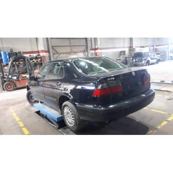 saab 9-5 sedán del año 2001