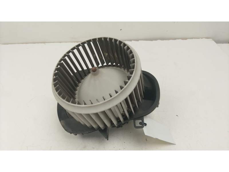 Recambio de motor calefaccion para volkswagen touareg (7p5, 7p6) 3.0 v6 tdi referencia OEM IAM 7P0820021  