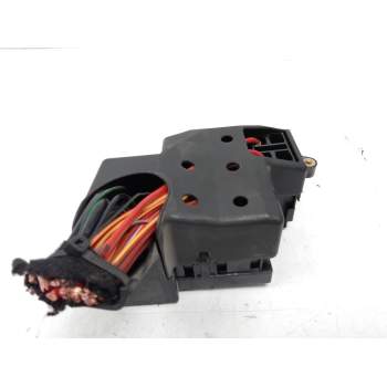 Recambio de caja fusibles para volkswagen touareg (7p5, 7p6) 3.0 v6 tdi referencia OEM IAM   