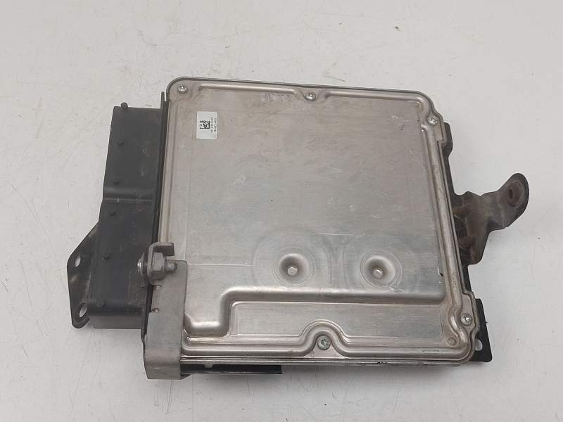 Recambio de centralita motor uce para volkswagen touareg (7p5, 7p6) 3.0 v6 tdi referencia OEM IAM 7P0907645A  