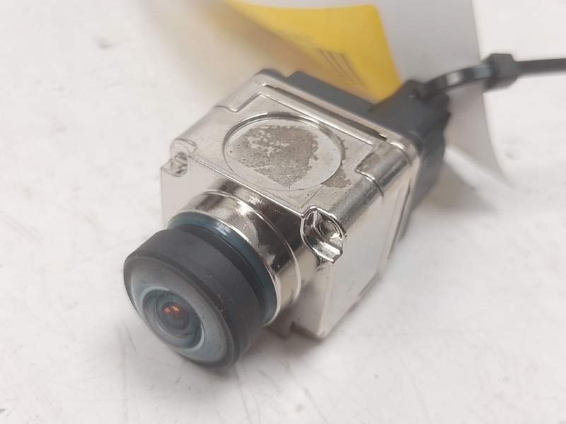 Recambio de camara trasera para volkswagen touareg (7p5, 7p6) 3.0 v6 tdi referencia OEM IAM 7P6980551A  