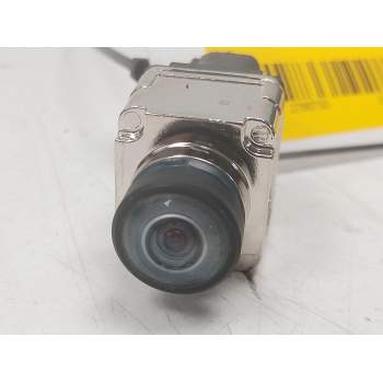 Recambio de camara trasera para volkswagen touareg (7p5, 7p6) 3.0 v6 tdi referencia OEM IAM 7P6980551A  