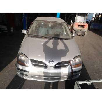 nissan almera tino (v10) del año 2001