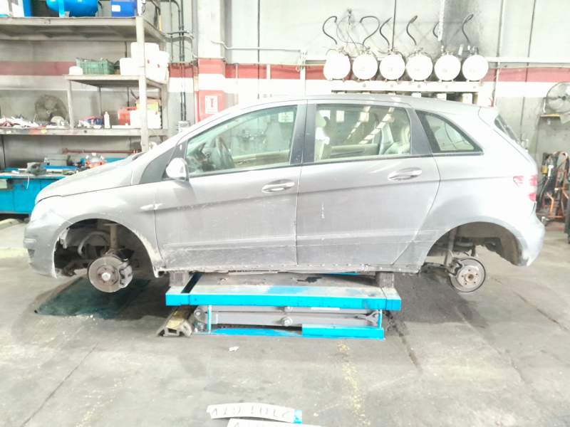 mercedes-benz clase b sports tourer (w245) del año 2010