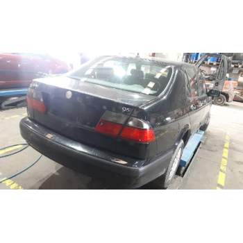 saab 9-5 sedán del año 2001