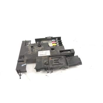 CAJA FUSIBLES 7P0937548F 
