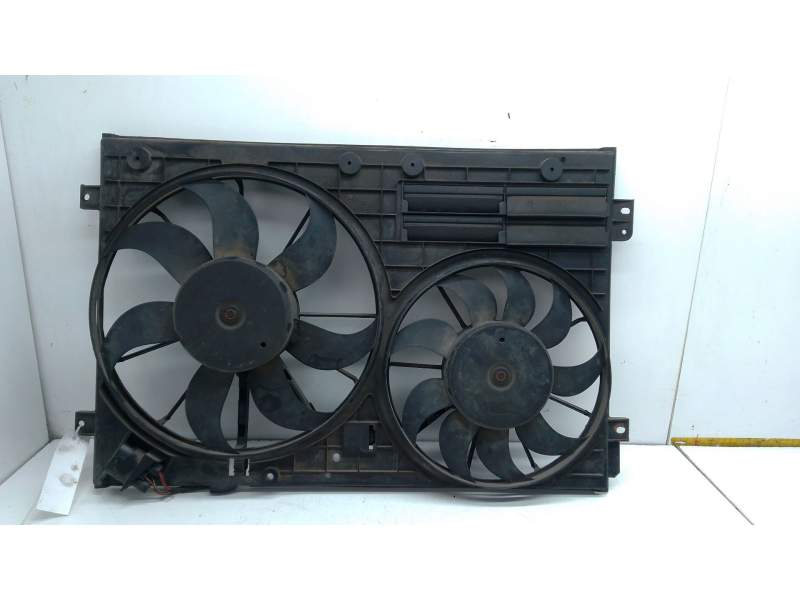 Recambio de electroventilador para volkswagen golf vi (5k1) 2.0 tdi referencia OEM IAM 1K0121207  