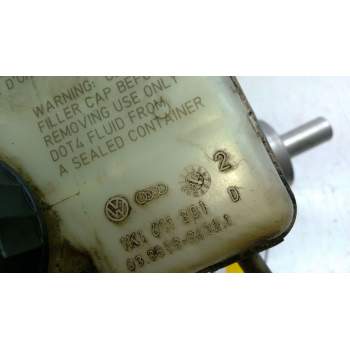 Recambio de bomba freno para volkswagen golf vi (5k1) 2.0 tdi referencia OEM IAM 1K1611301D  