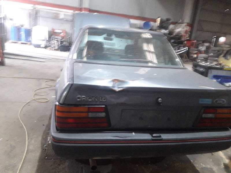 ford orion del año 1989