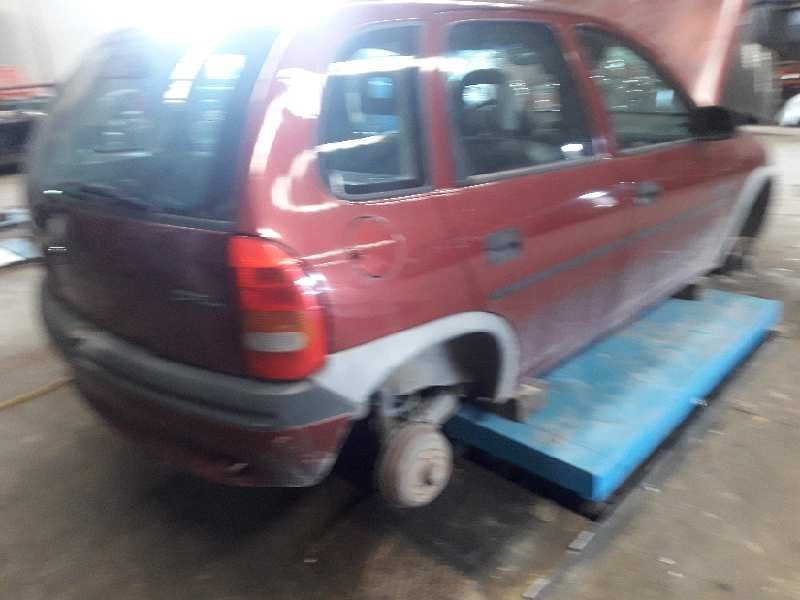 opel corsa b del año 1996
