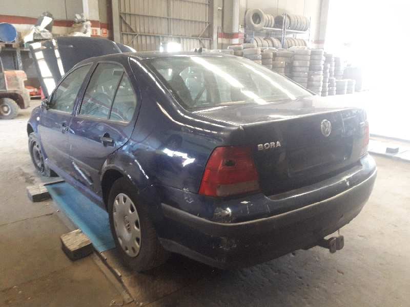 volkswagen bora berlina (1j2) del año 1999