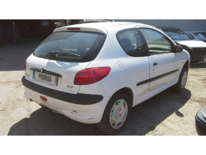 peugeot 206 berlina del año 2003