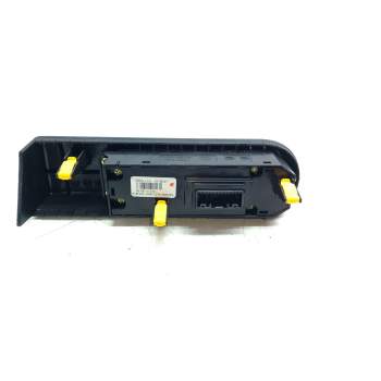 Recambio de mando multifuncion para kia xceed (cd) 1.4 t-gdi referencia OEM IAM 93700J7270  