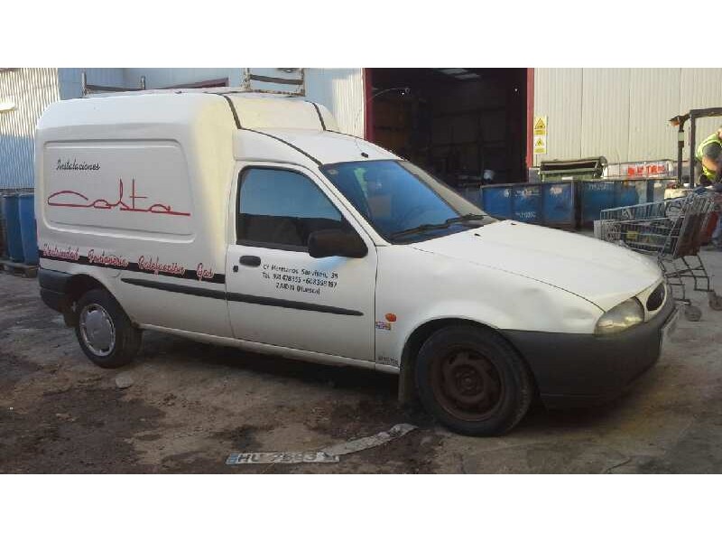 ford fiesta courier del año 1999