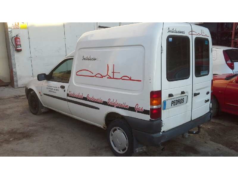 ford fiesta courier del año 1999