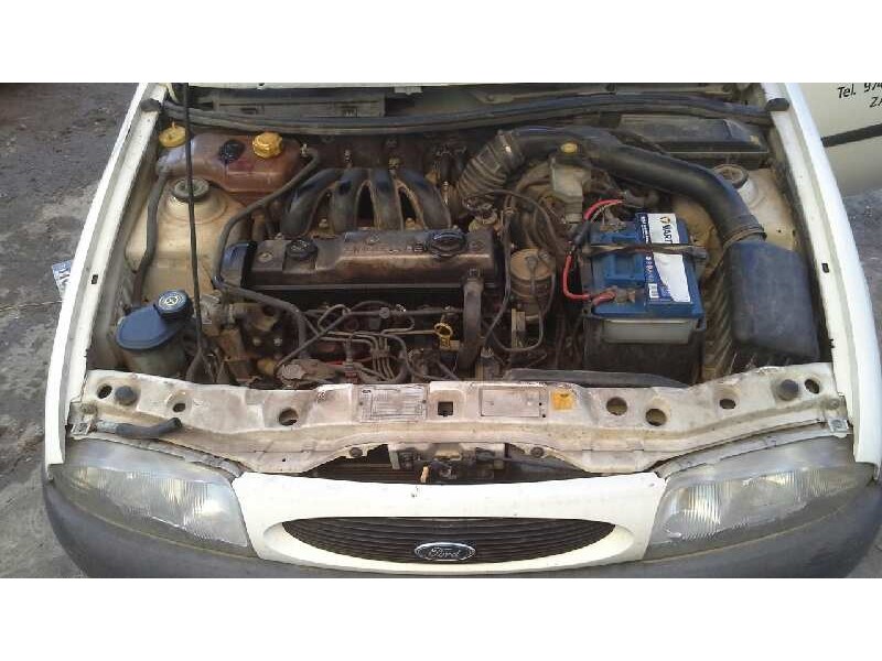 ford fiesta courier del año 1999