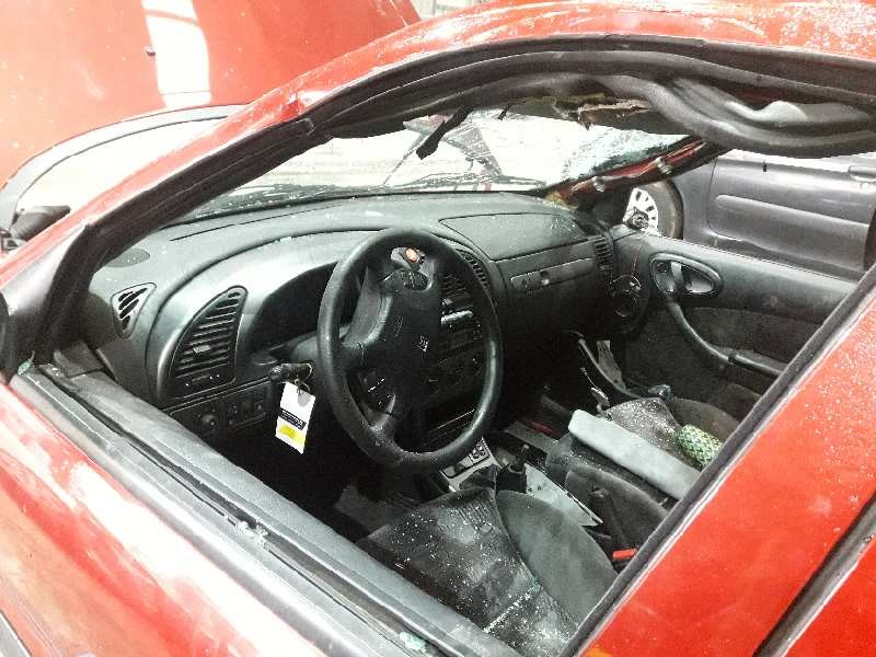 citroen xsara berlina del año 1998