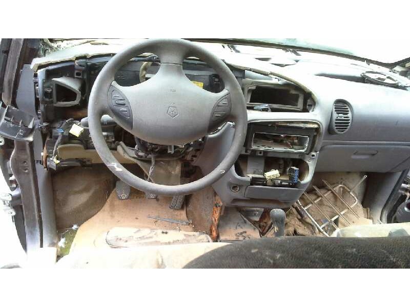 chrysler voyager (es) del año 1998