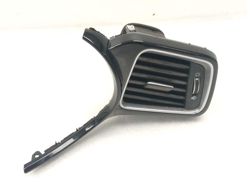 Recambio de aireador izquierdo para kia xceed (cd) 1.4 t-gdi referencia OEM IAM 97480J7AA0  