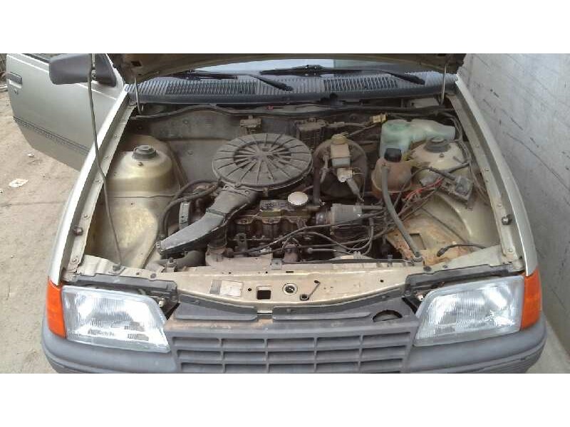 opel kadett e del año 1987