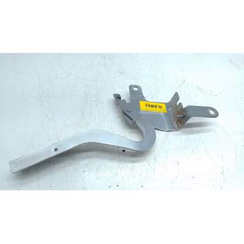 BISAGRA CAPOT DELANTERO IZQUIERDO 654011958R 