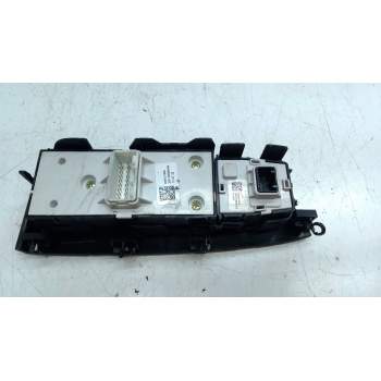 Recambio de mando elevalunas delantero izquierdo para kia xceed (cd) 1.4 t-gdi referencia OEM IAM   