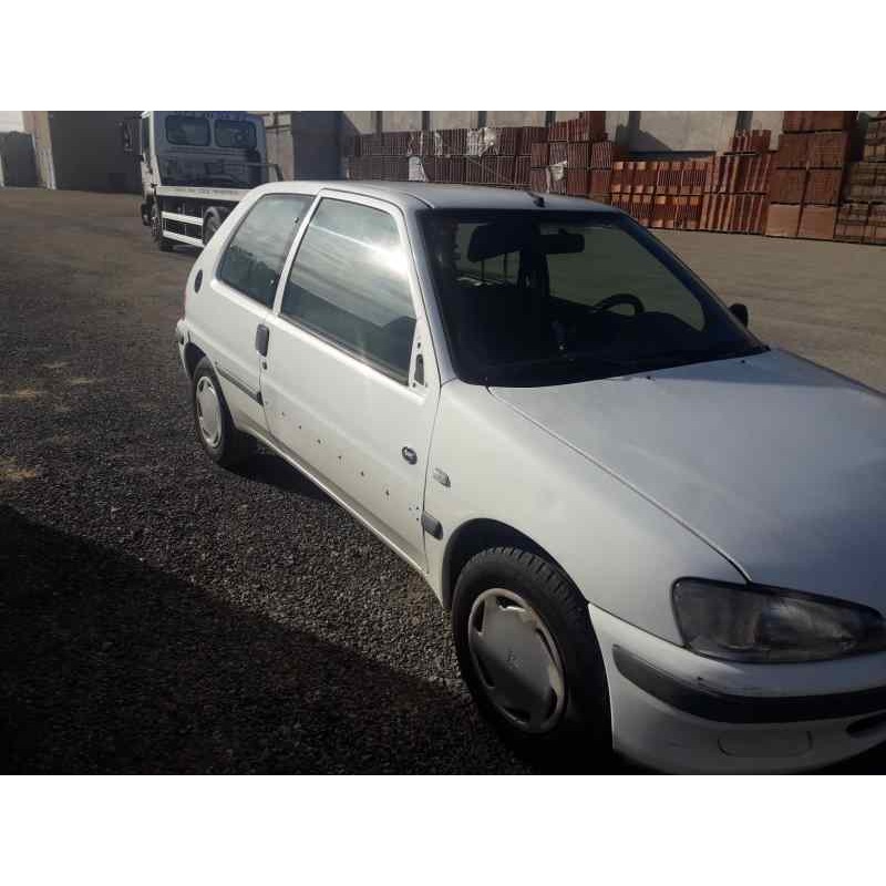 peugeot 106 (s2) del año 2000