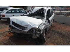 opel zafira a del año 2000