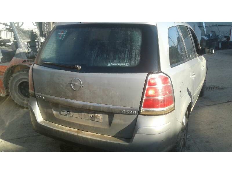 opel zafira b del año 2007
