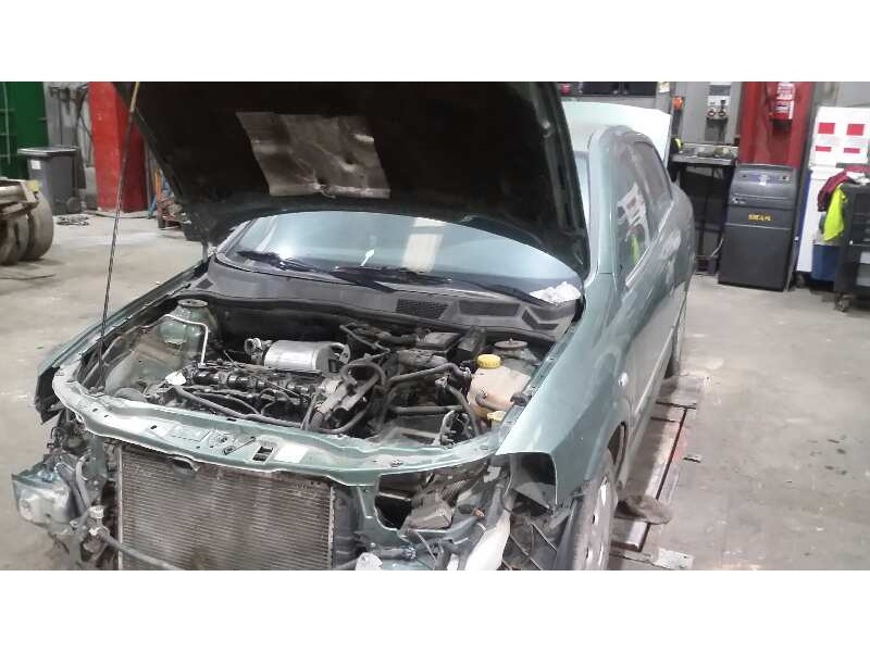 opel astra g berlina del año 1998