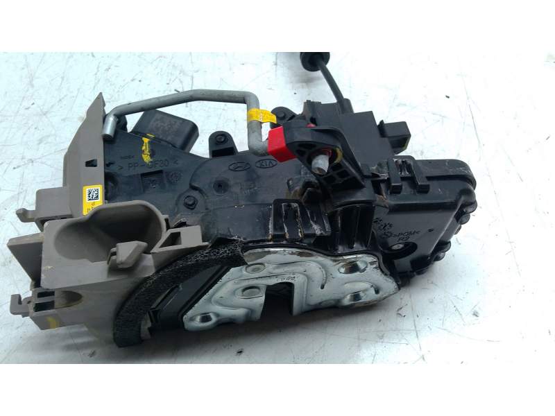 Recambio de cerradura puerta delantera derecha para kia xceed (cd) 1.4 t-gdi referencia OEM IAM 81320J7000  