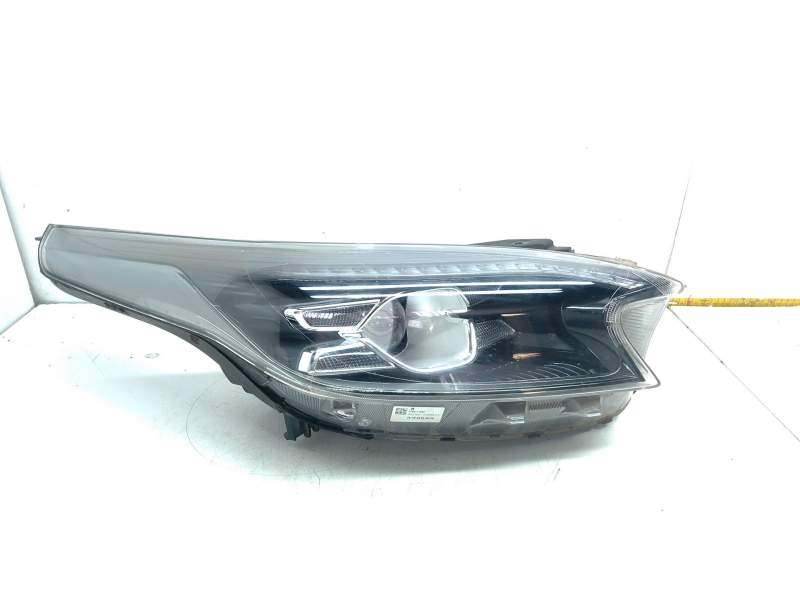 Recambio de faro derecho para kia xceed (cd) 1.4 t-gdi referencia OEM IAM 92102J7300  