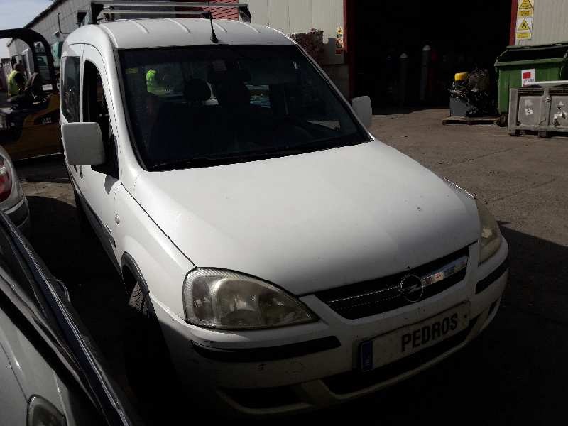 opel combo (corsa c) del año 2004