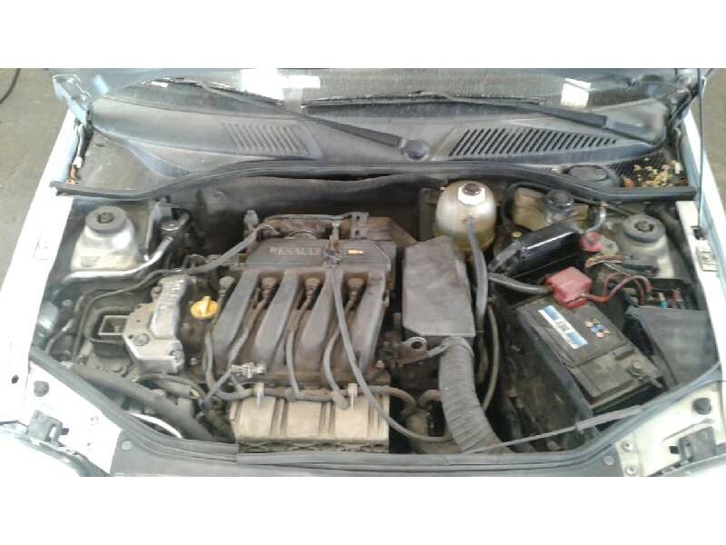 renault clio ii fase i (b/cbo) del año 2000