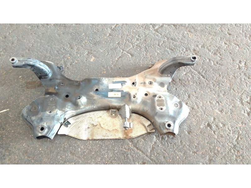 Recambio de subchasis para kia xceed (cd) 1.4 t-gdi referencia OEM IAM 62401G4AA0  