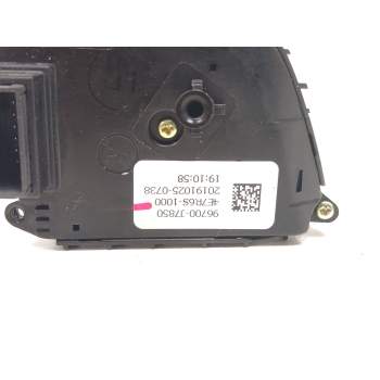 Recambio de mando multifuncion para kia xceed (cd) 1.4 t-gdi referencia OEM IAM 69700J7850  