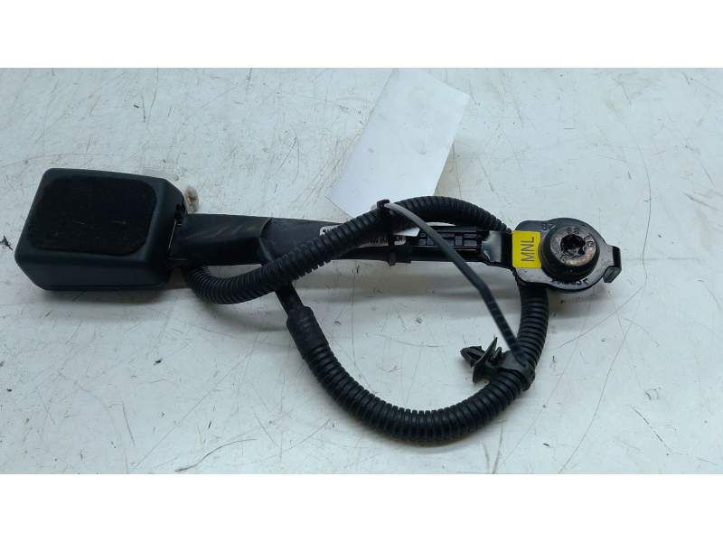 Recambio de enganche delantero derecho para kia xceed (cd) 1.4 t-gdi referencia OEM IAM   