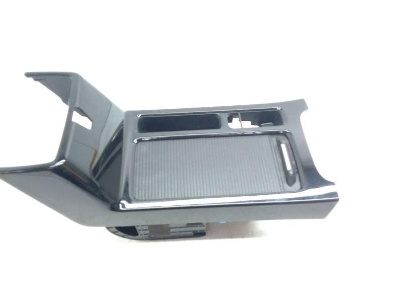 Recambio de consola central para kia xceed (cd) 1.4 t-gdi referencia OEM IAM   